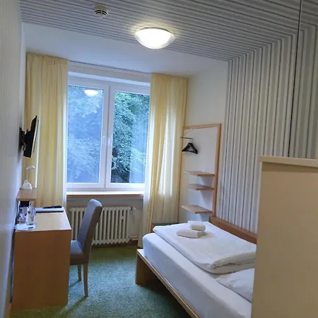 Hotel Damme 3* דאמה
