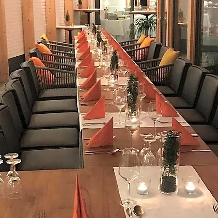 Hotel Damme 3* דאמה