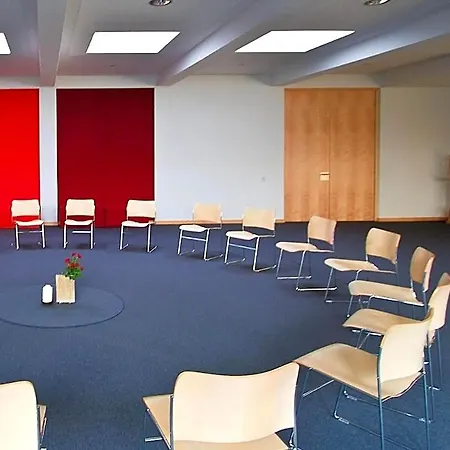 Hotel Damme מלון דאמה